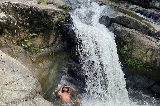 The Best Rainforest Experience in Puerto Rico - Luquillo Beach and a Puerto Rican food stop