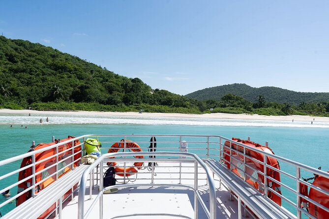 Theo Culebra Island Experience - Lunch, snacks, and the open-bar details