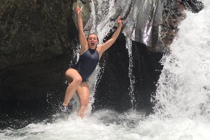 Top Rated El Yunque Rainforest & Waterslide – SmallGroup Tour - Puerto Rican lunch after the waterfalls
