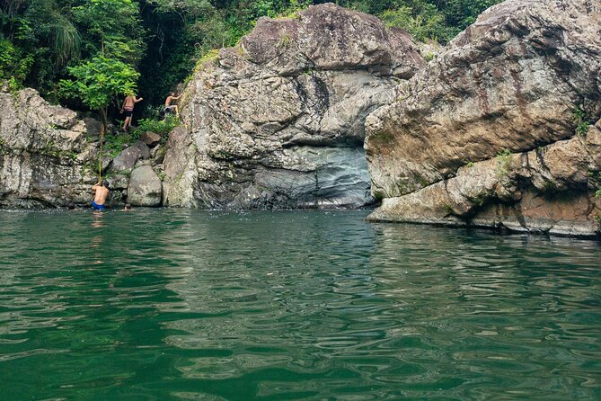 Toro Negro River Hike & Cliff Jumping Adventure; San Juan Pick Up - What the guides add to a demanding route