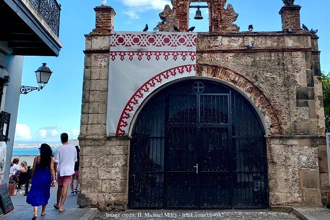 Welcome to San Juan's Old Town: Private Half-Day Walking Tour - Price, inclusions, and the coffee question