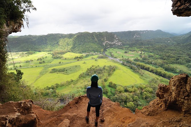 Window Cave Walking Tour from San Juan - The 20-minute walk to the cave